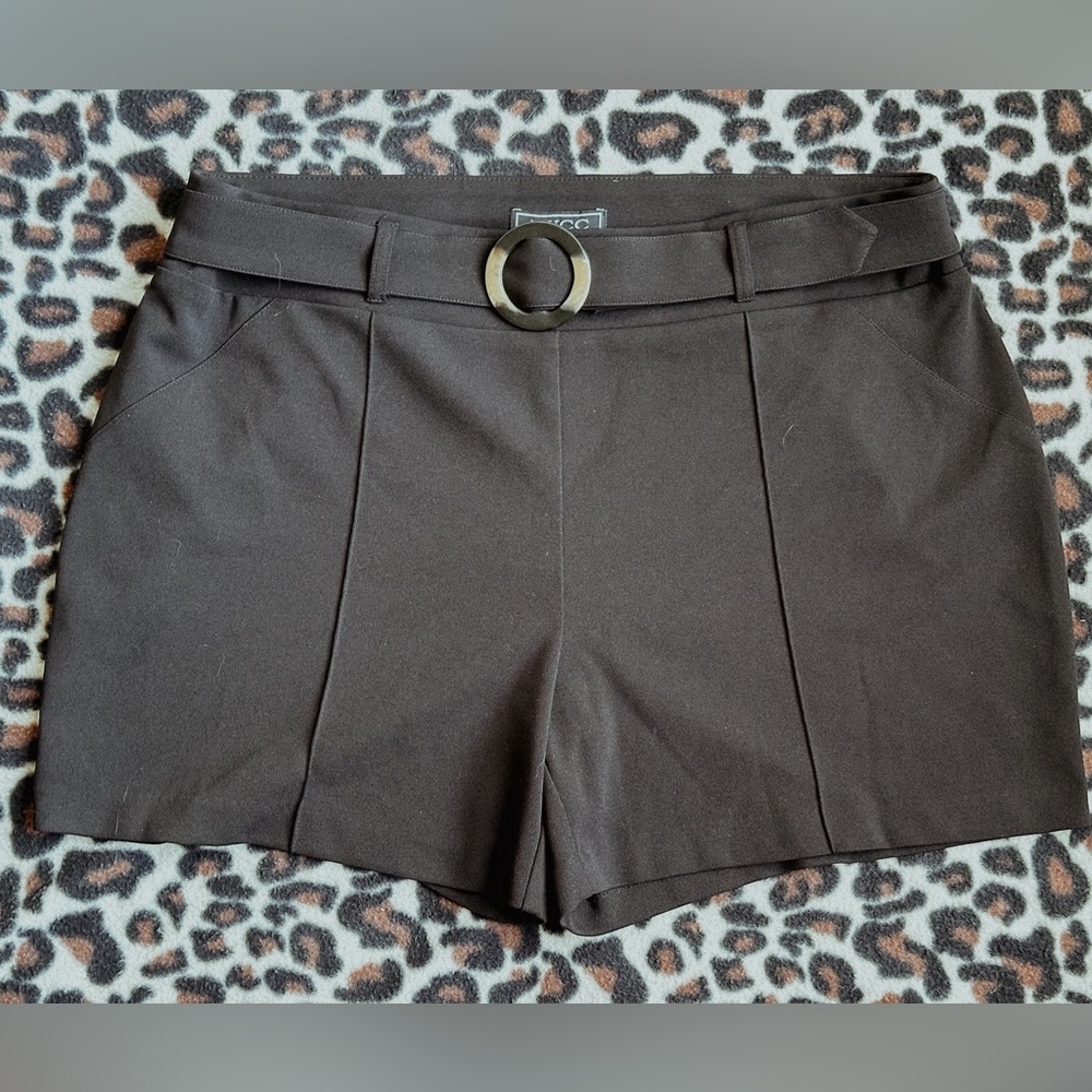 Never Worn New NYCC Shorts with Faux Belt Size 14